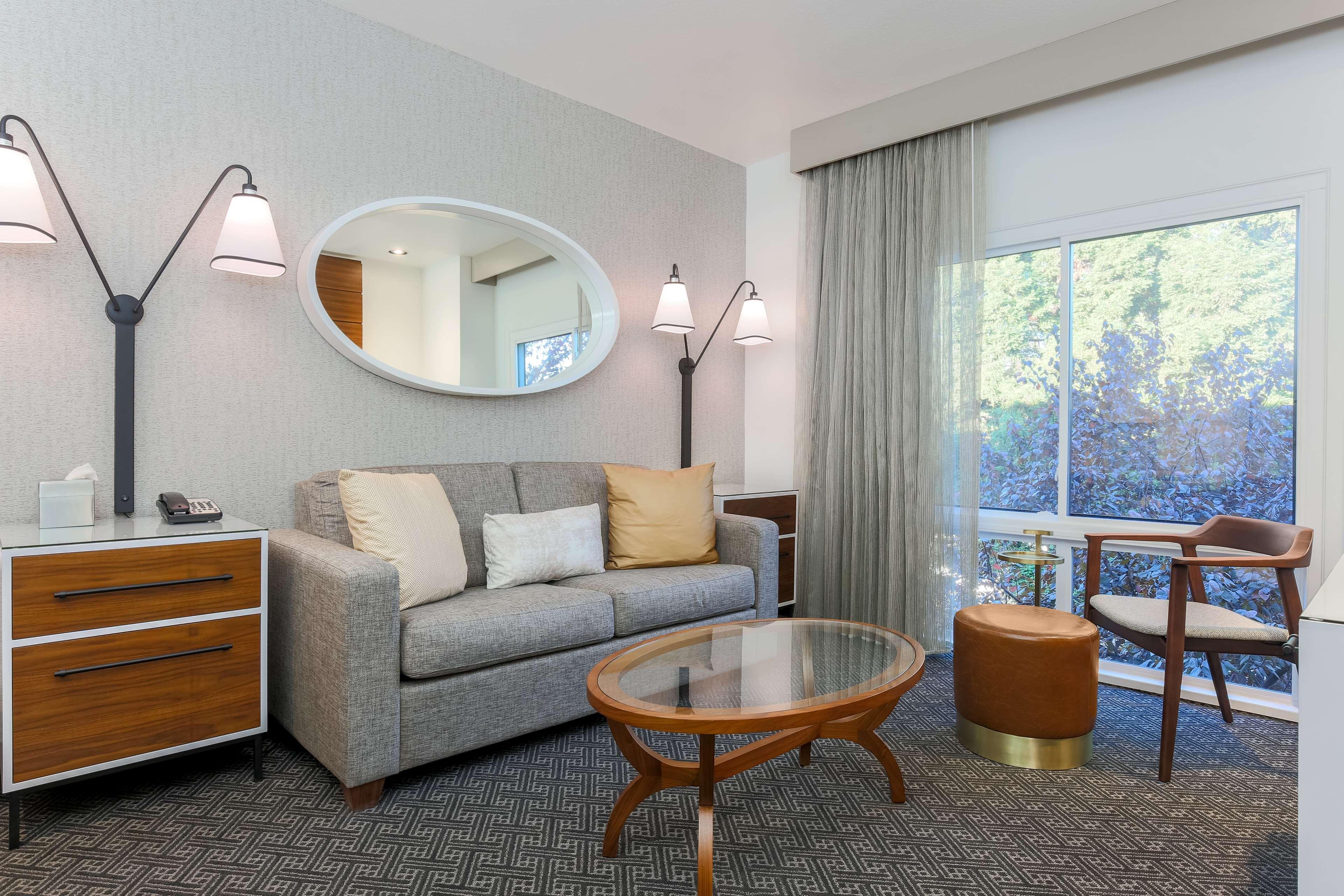 Doubletree Suites By Hilton Hotel Sacramento - Rancho Cordova Dış mekan fotoğraf