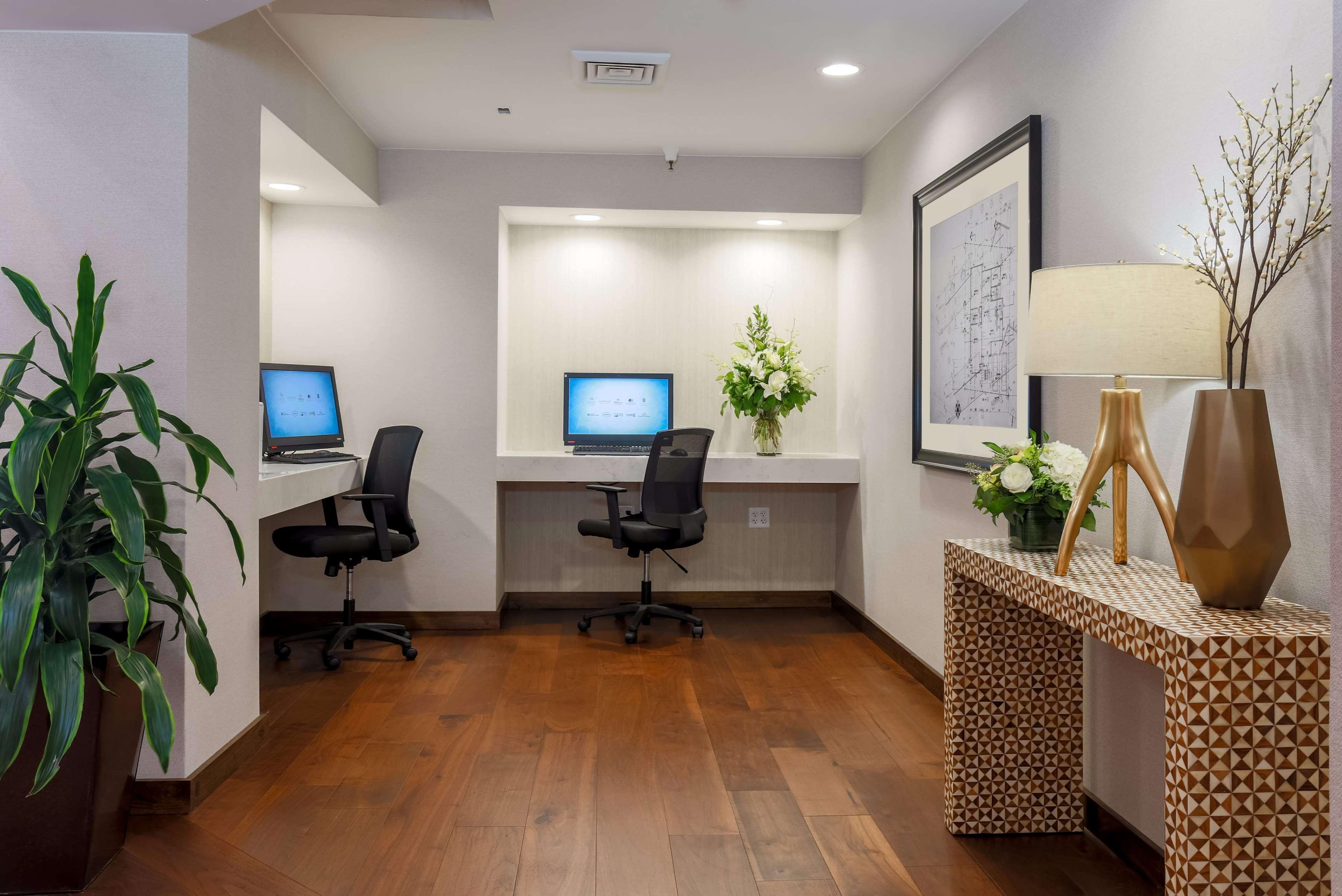 Doubletree Suites By Hilton Hotel Sacramento - Rancho Cordova Dış mekan fotoğraf