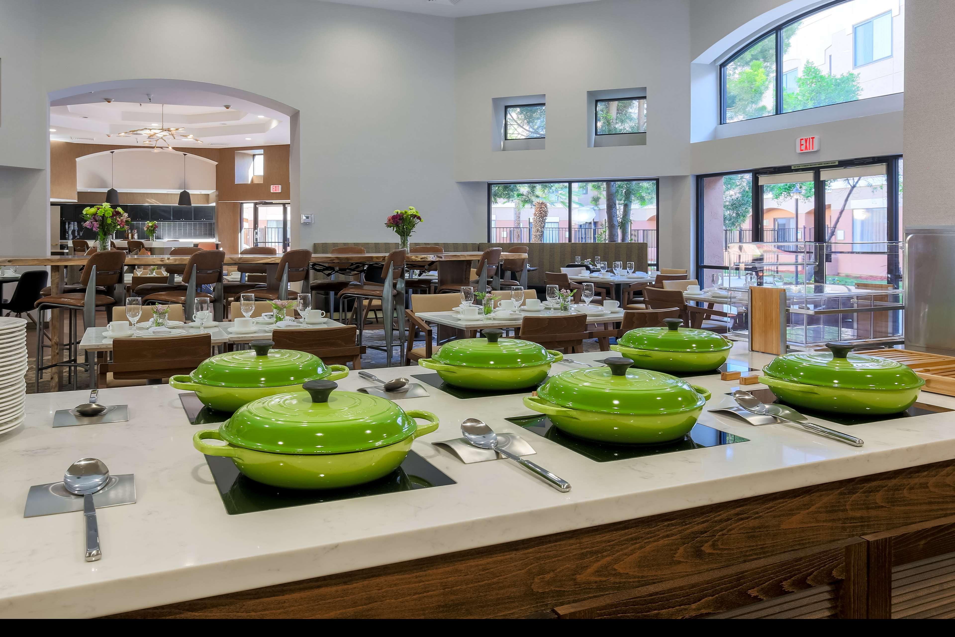 Doubletree Suites By Hilton Hotel Sacramento - Rancho Cordova Dış mekan fotoğraf